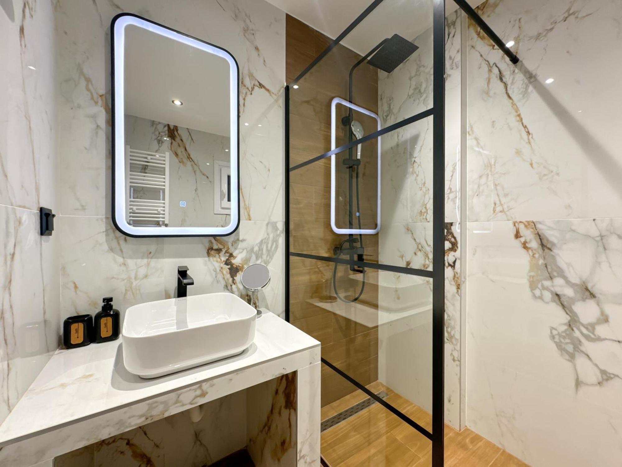 Luxury Downtown Apartment D1 Thessaloniki Exterior foto